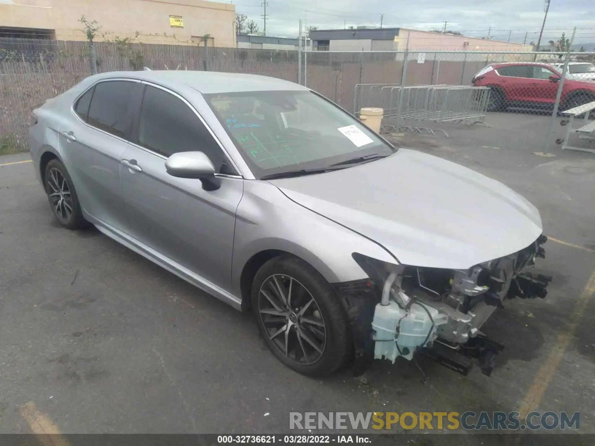 1 Photograph of a damaged car 4T1G11AK9MU537025 TOYOTA CAMRY 2021