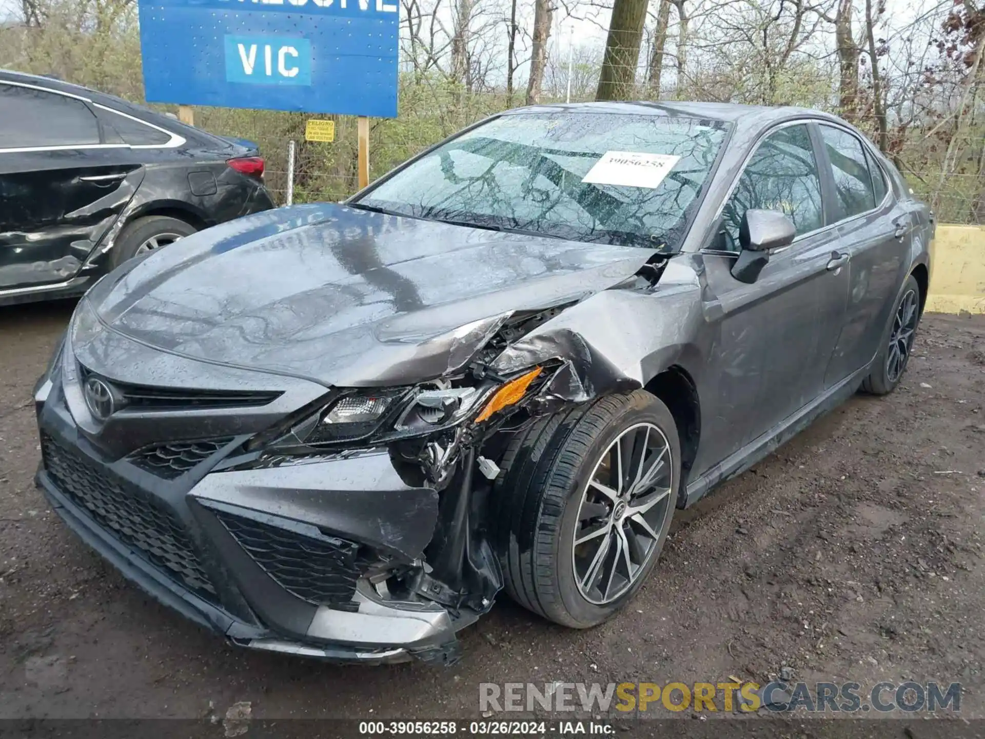 6 Photograph of a damaged car 4T1G11AK9MU537901 TOYOTA CAMRY 2021