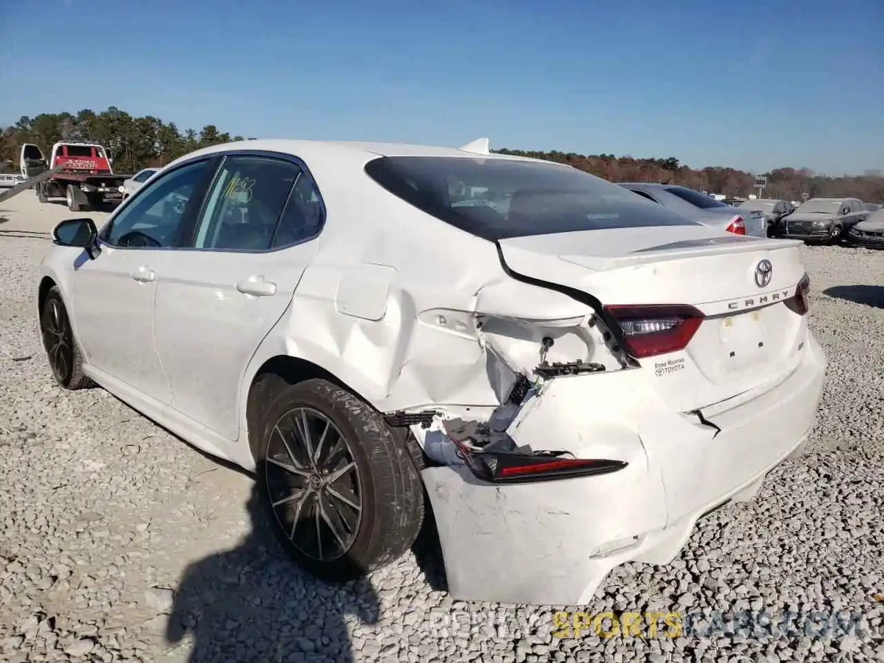 3 Photograph of a damaged car 4T1G11AK9MU538482 TOYOTA CAMRY 2021