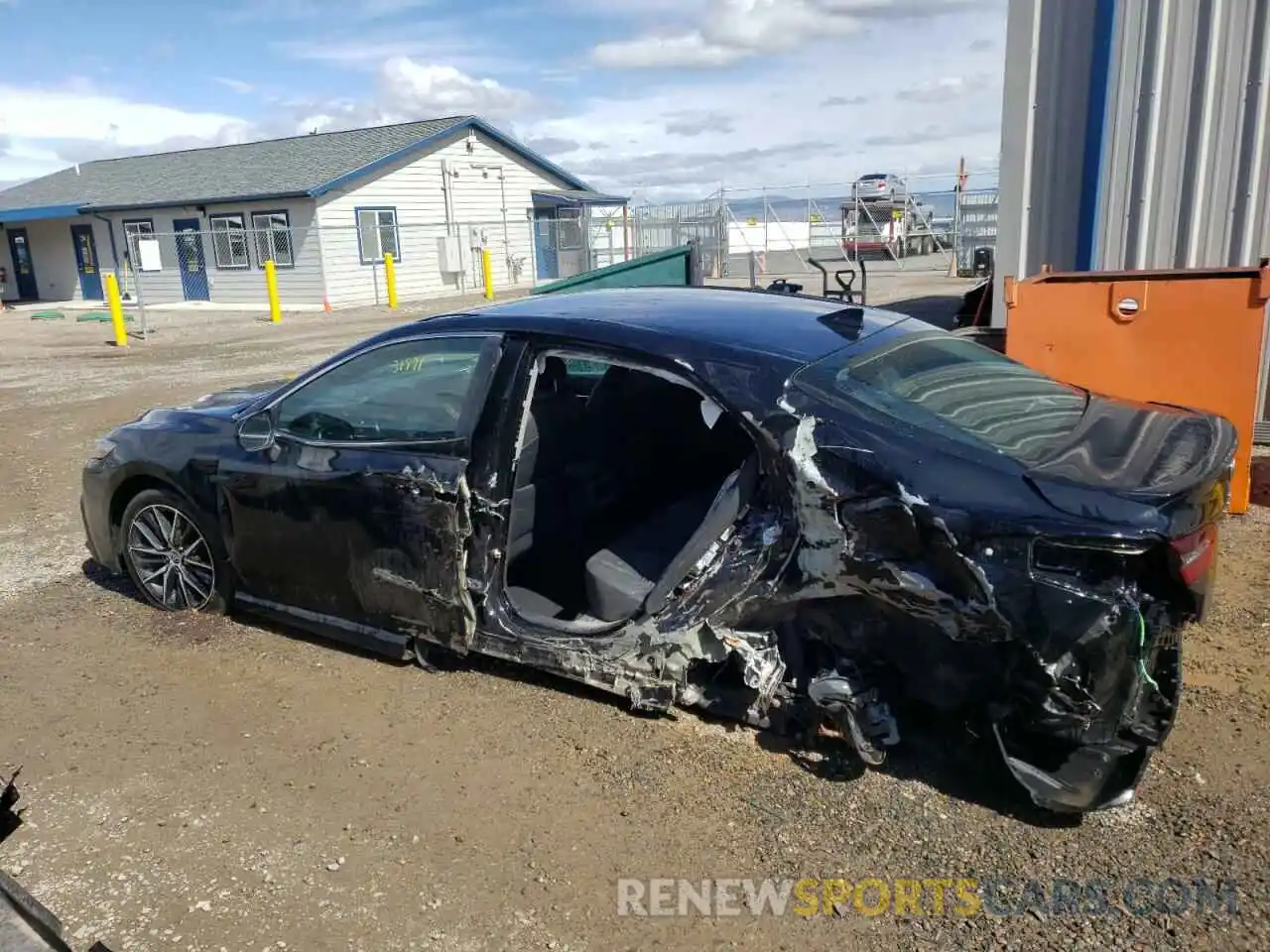 9 Photograph of a damaged car 4T1G11AK9MU539387 TOYOTA CAMRY 2021