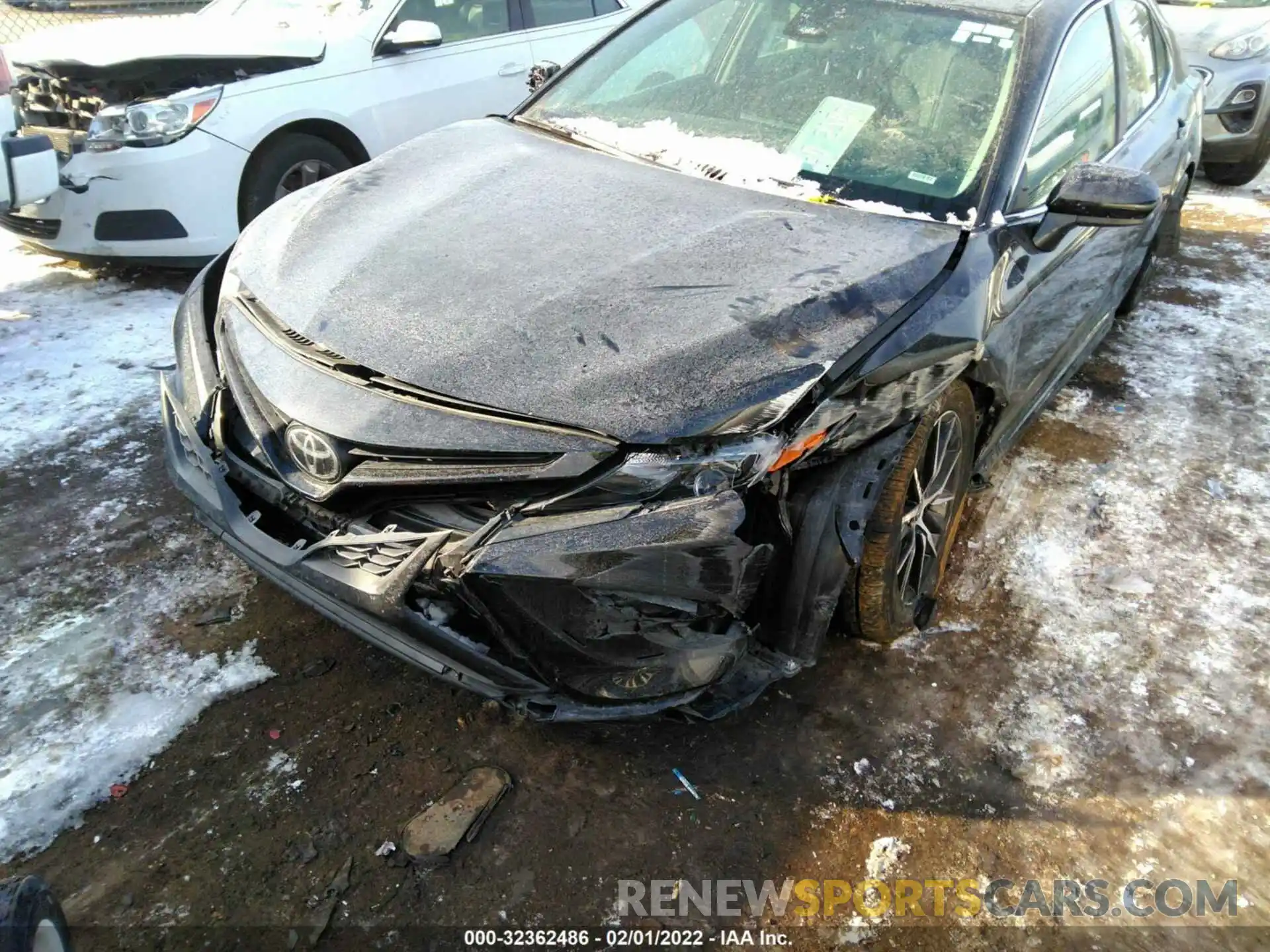 6 Photograph of a damaged car 4T1G11AK9MU541530 TOYOTA CAMRY 2021