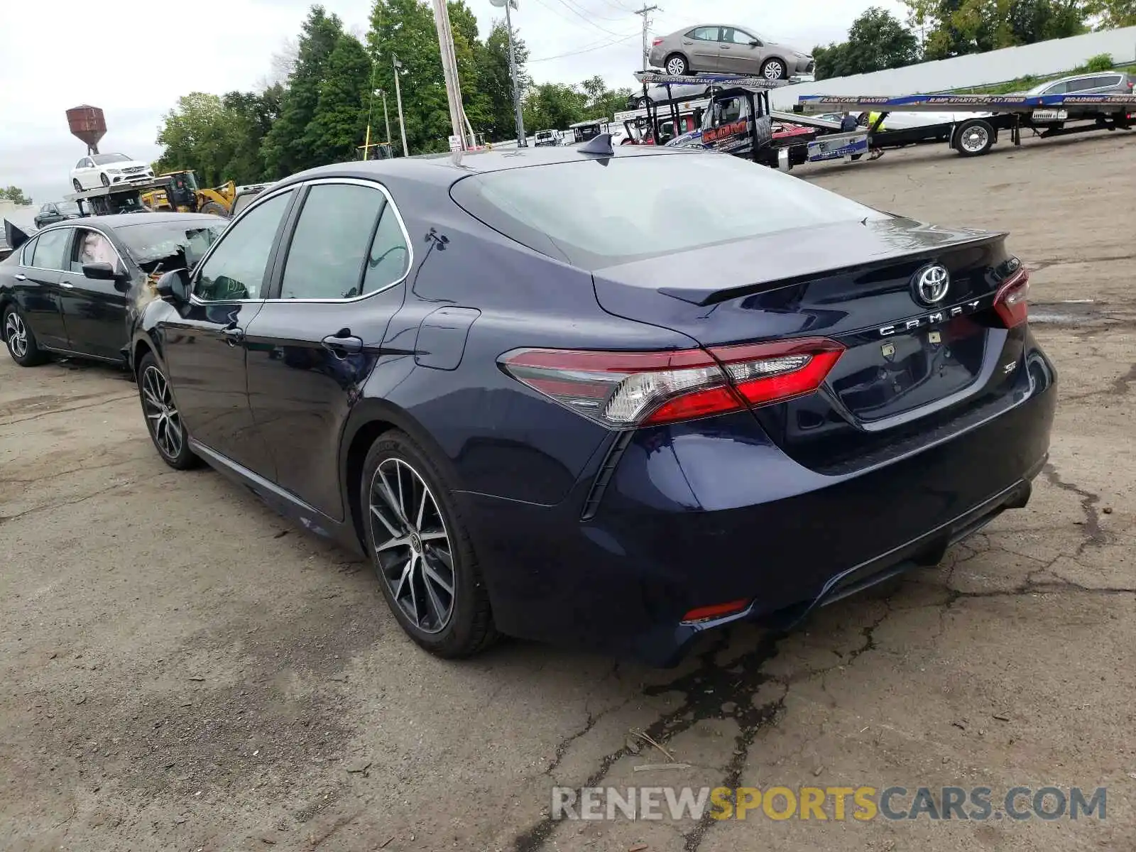 3 Photograph of a damaged car 4T1G11AK9MU550390 TOYOTA CAMRY 2021