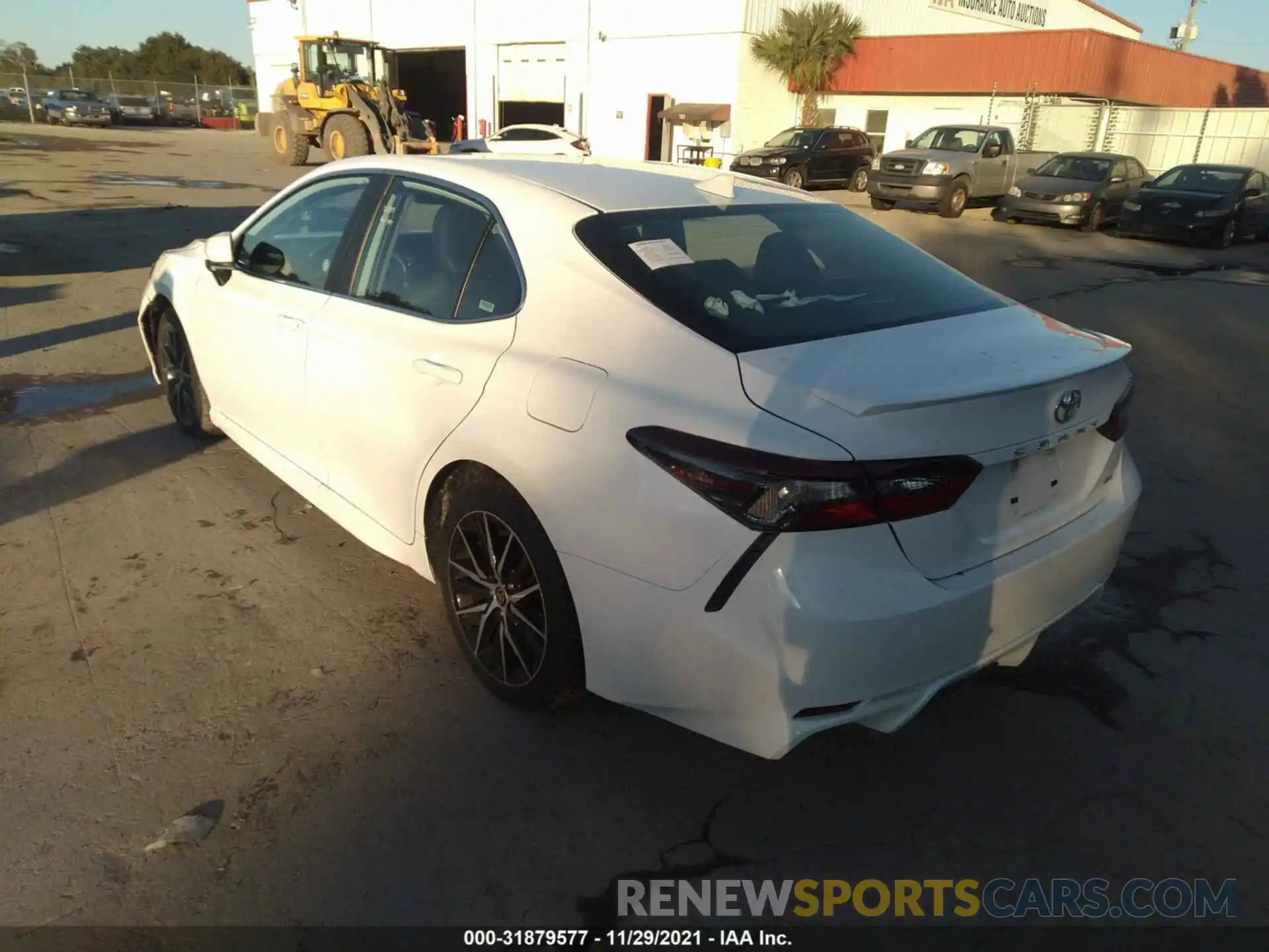 3 Photograph of a damaged car 4T1G11AK9MU553046 TOYOTA CAMRY 2021