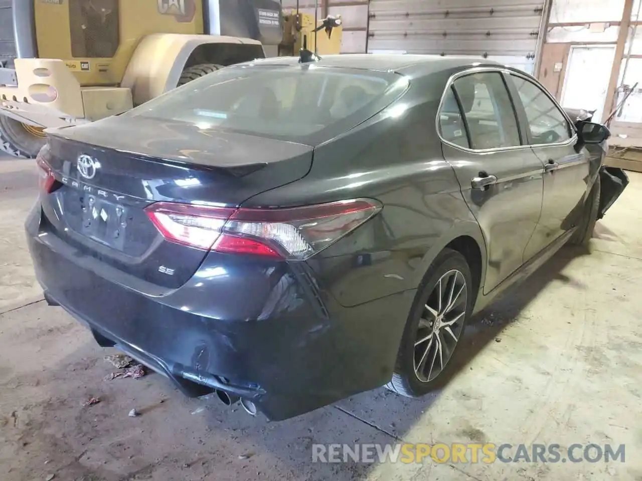 4 Photograph of a damaged car 4T1G11AK9MU557615 TOYOTA CAMRY 2021