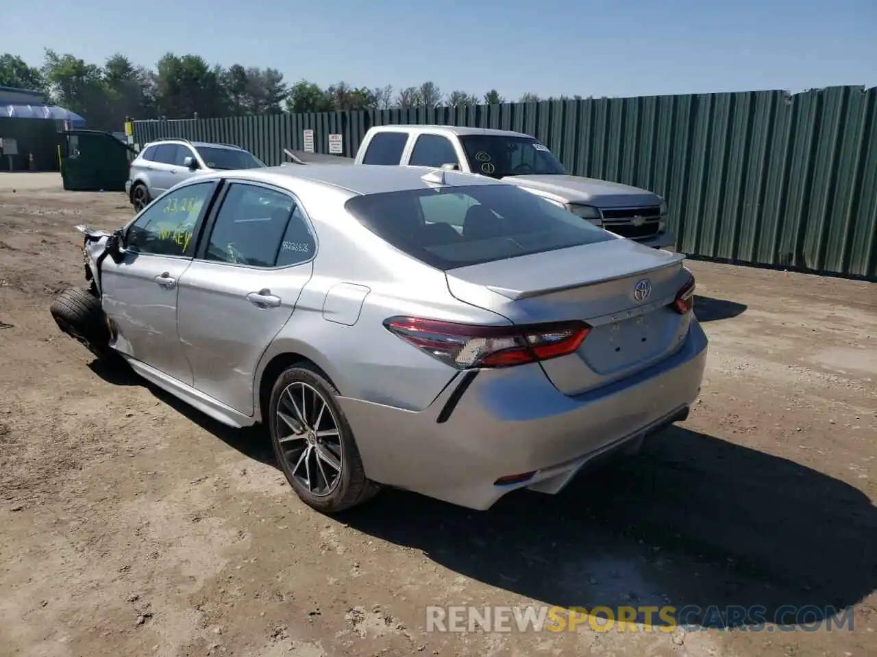 3 Фотография поврежденного автомобиля 4T1G11AK9MU560935 TOYOTA CAMRY 2021