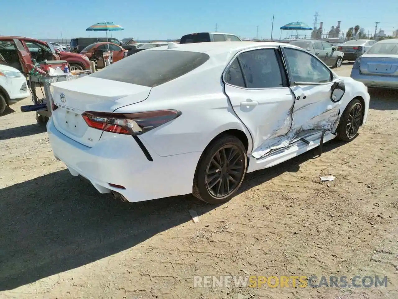 4 Photograph of a damaged car 4T1G11AK9MU578464 TOYOTA CAMRY 2021