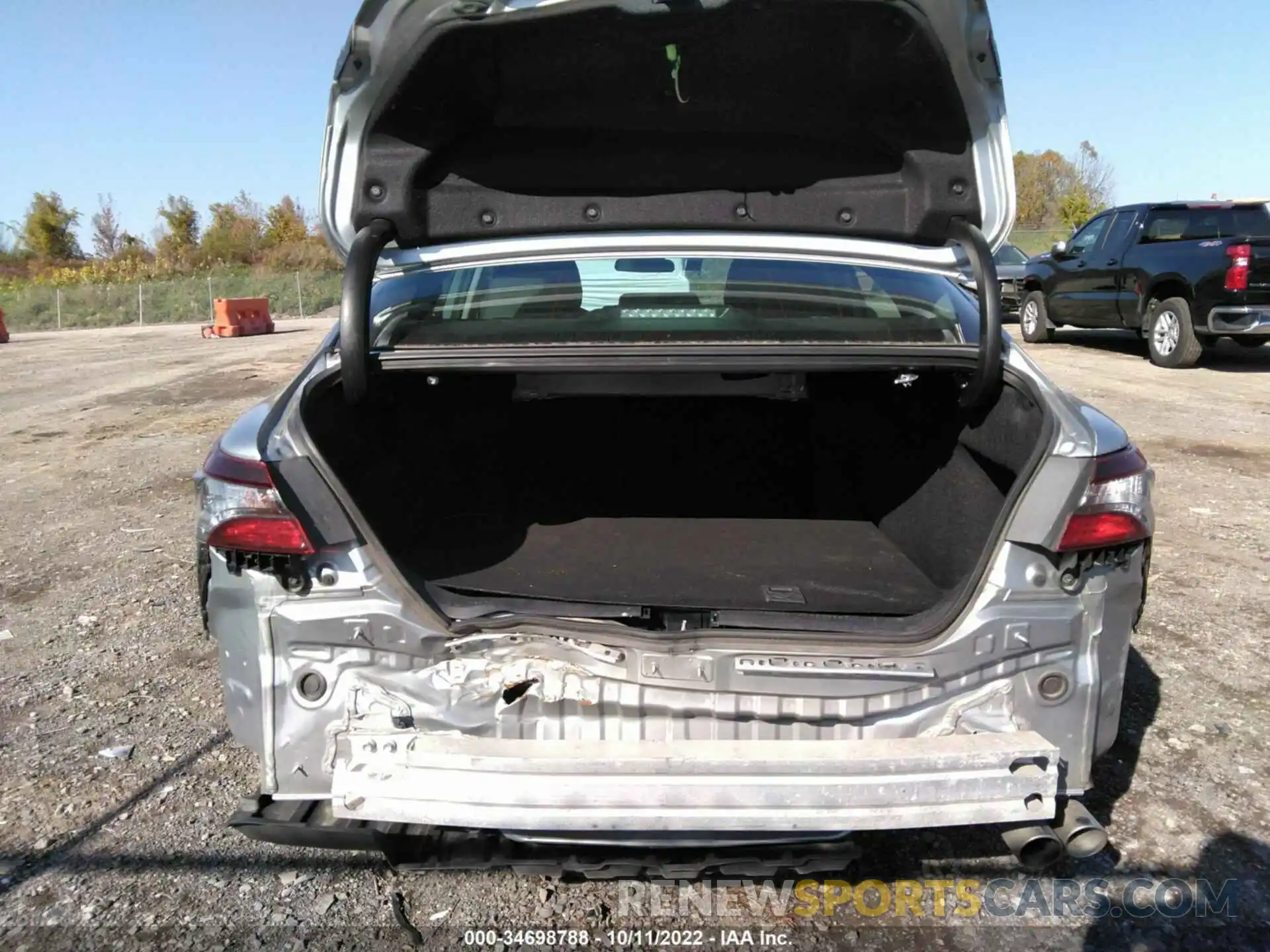 6 Photograph of a damaged car 4T1G11AK9MU587391 TOYOTA CAMRY 2021