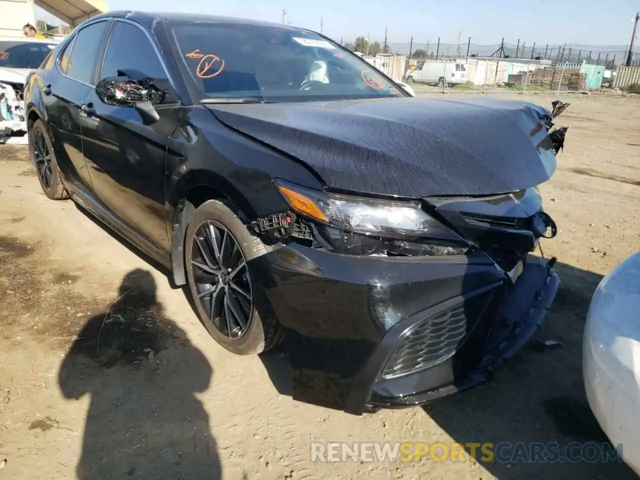 1 Photograph of a damaged car 4T1G11AK9MU590890 TOYOTA CAMRY 2021