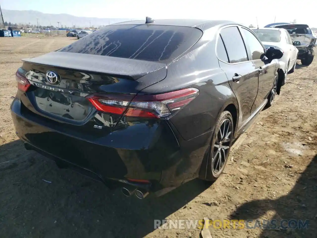 4 Photograph of a damaged car 4T1G11AK9MU590890 TOYOTA CAMRY 2021