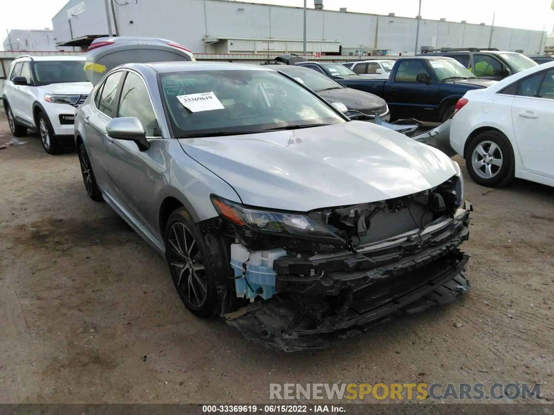 1 Photograph of a damaged car 4T1G11AK9MU602813 TOYOTA CAMRY 2021