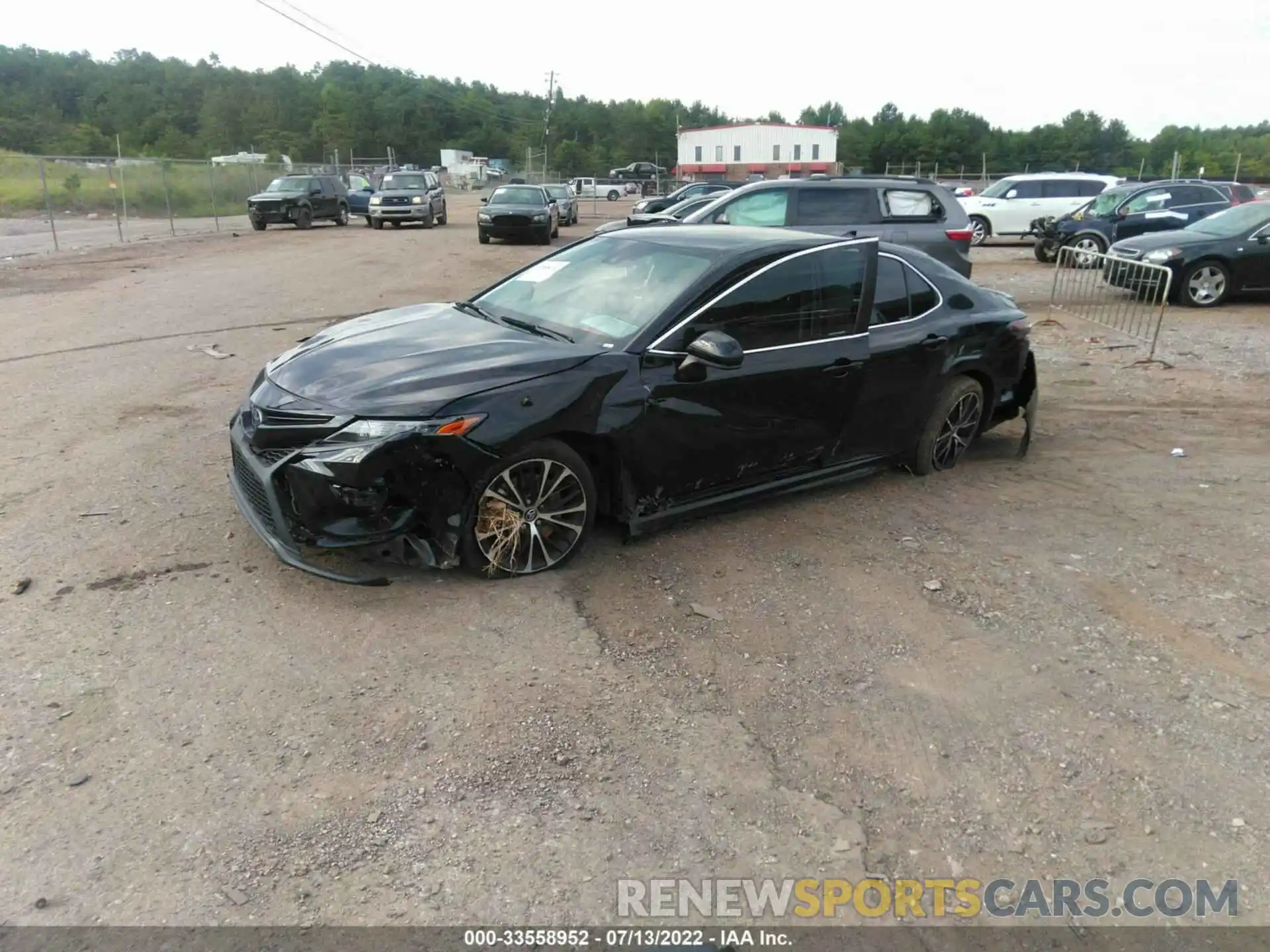 6 Photograph of a damaged car 4T1G11AK9MU610300 TOYOTA CAMRY 2021