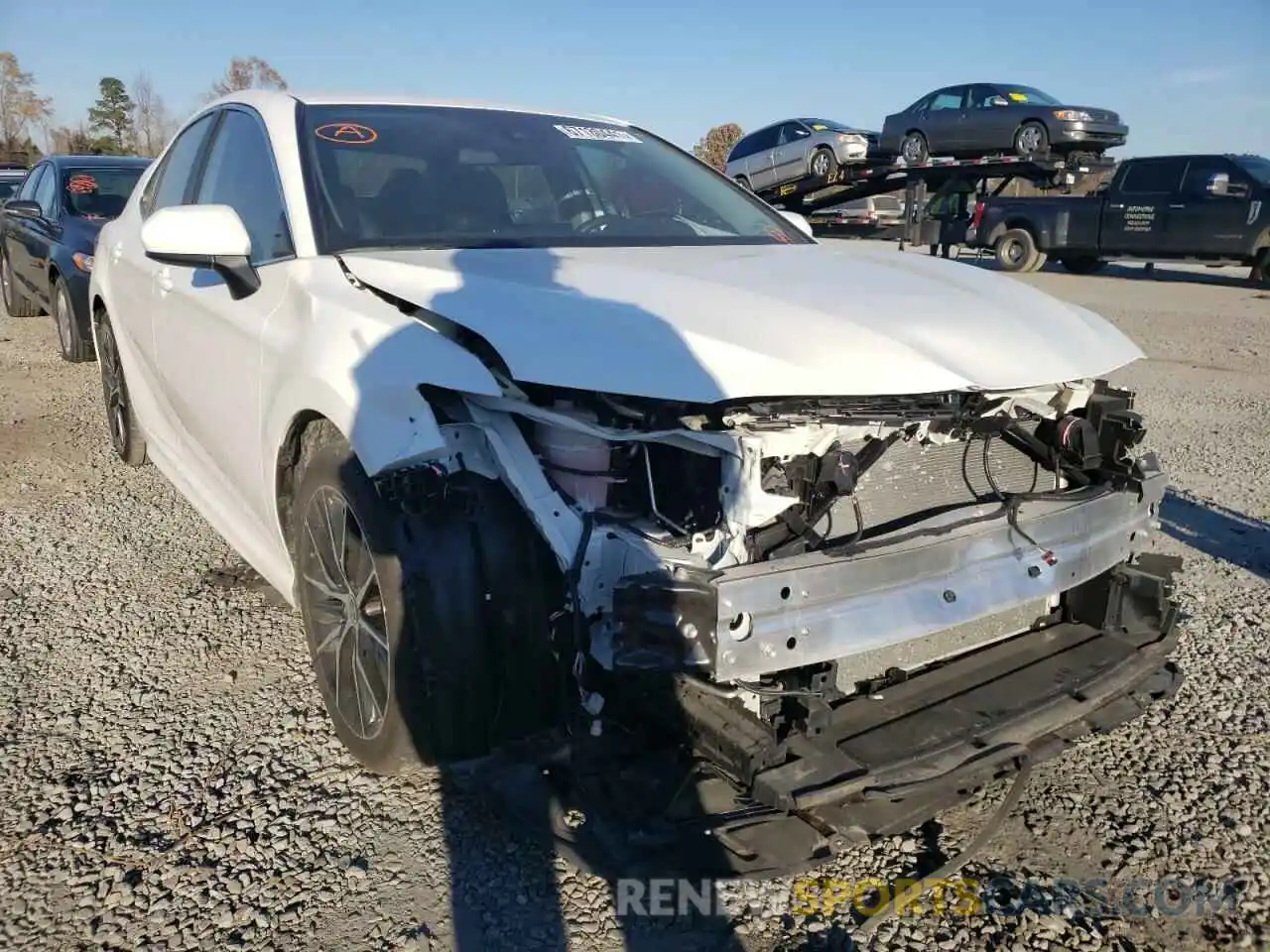 1 Photograph of a damaged car 4T1G11AKXMU402958 TOYOTA CAMRY 2021