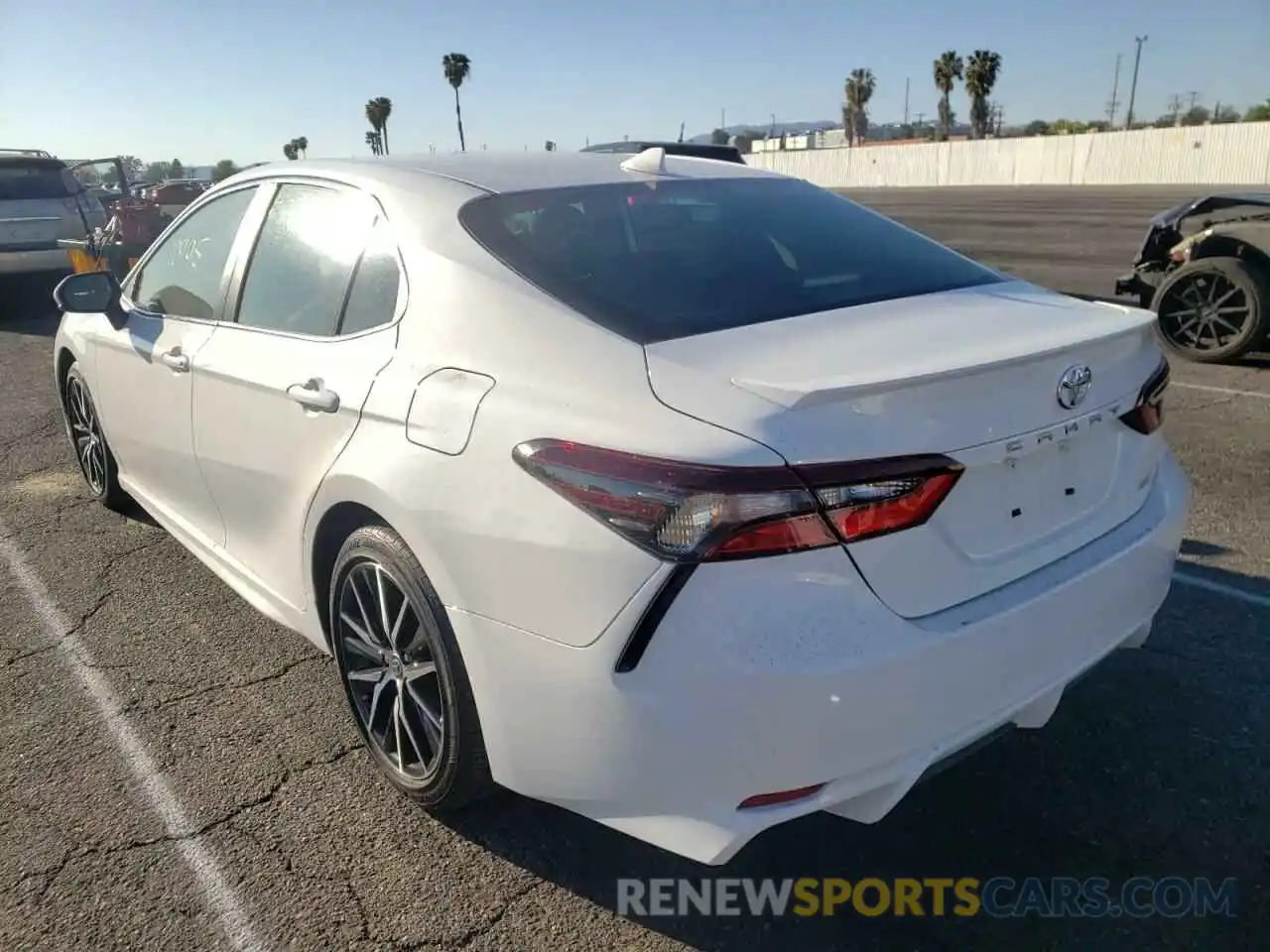 3 Photograph of a damaged car 4T1G11AKXMU413586 TOYOTA CAMRY 2021