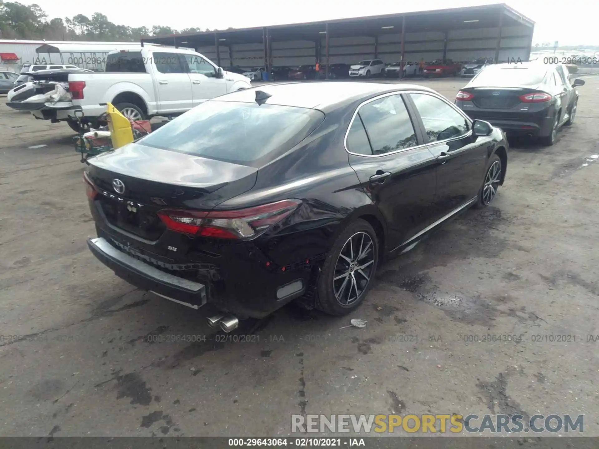 4 Photograph of a damaged car 4T1G11AKXMU415550 TOYOTA CAMRY 2021