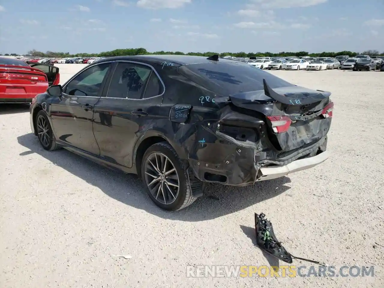 3 Photograph of a damaged car 4T1G11AKXMU420389 TOYOTA CAMRY 2021