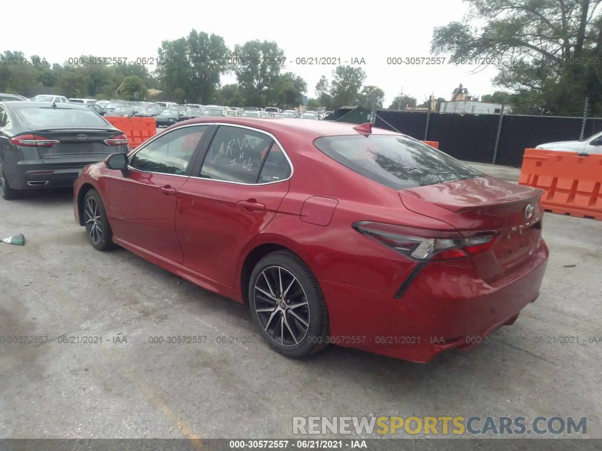 3 Photograph of a damaged car 4T1G11AKXMU428475 TOYOTA CAMRY 2021