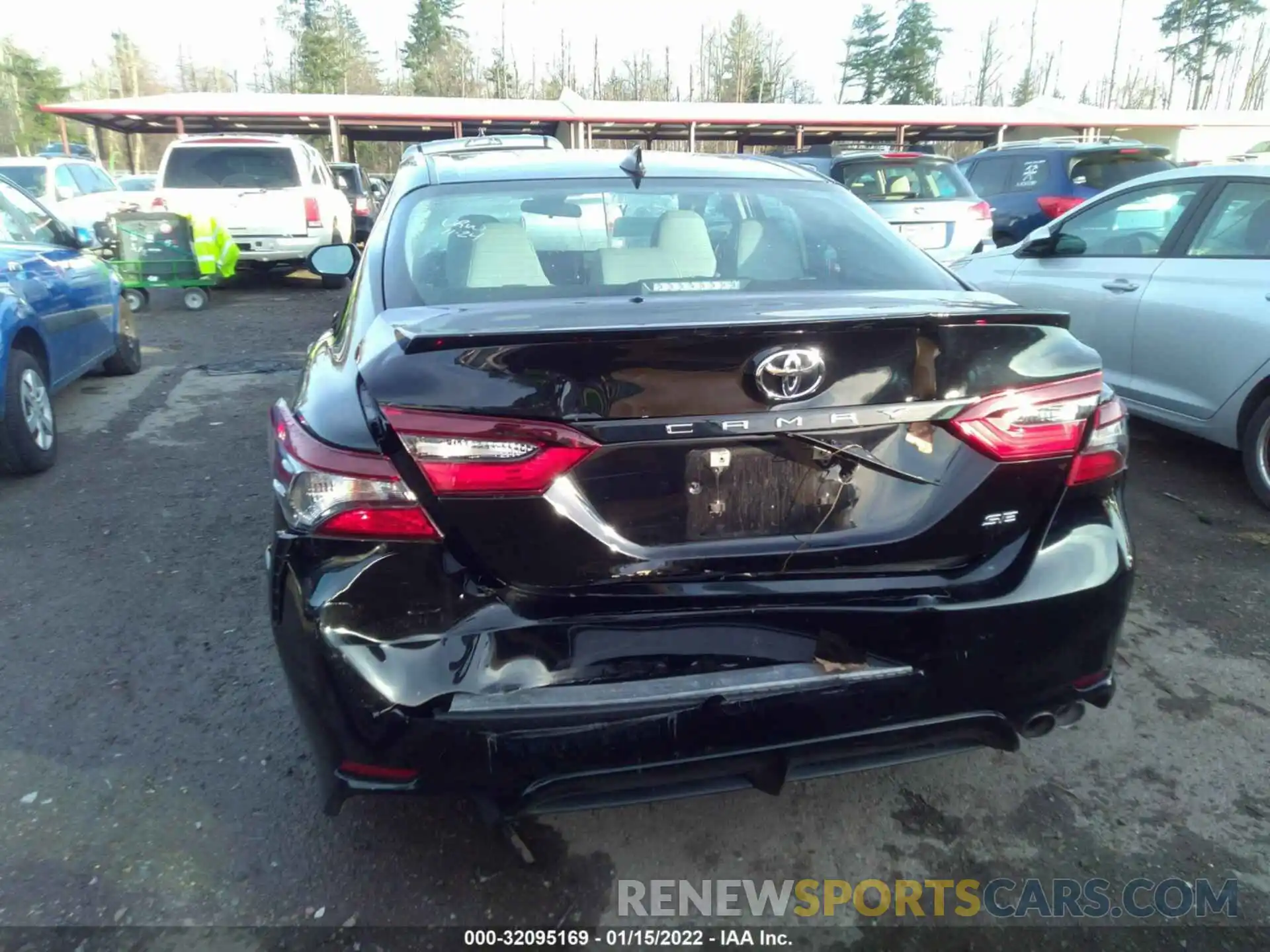 6 Photograph of a damaged car 4T1G11AKXMU429528 TOYOTA CAMRY 2021