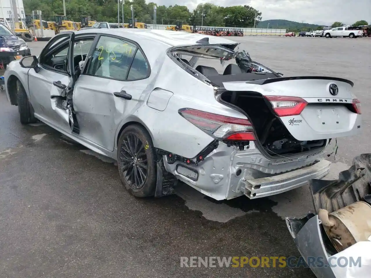 3 Photograph of a damaged car 4T1G11AKXMU430050 TOYOTA CAMRY 2021