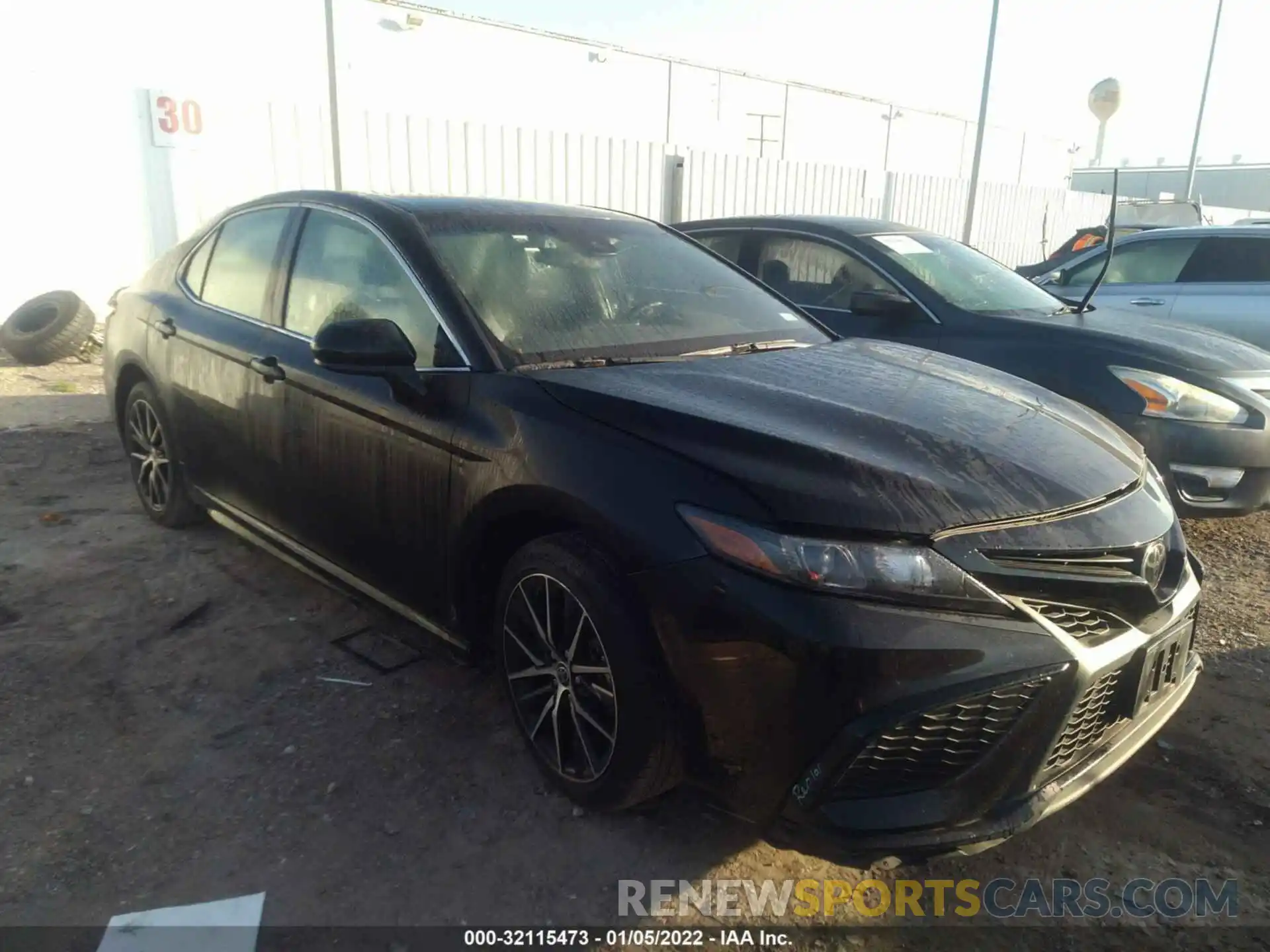 1 Photograph of a damaged car 4T1G11AKXMU440254 TOYOTA CAMRY 2021