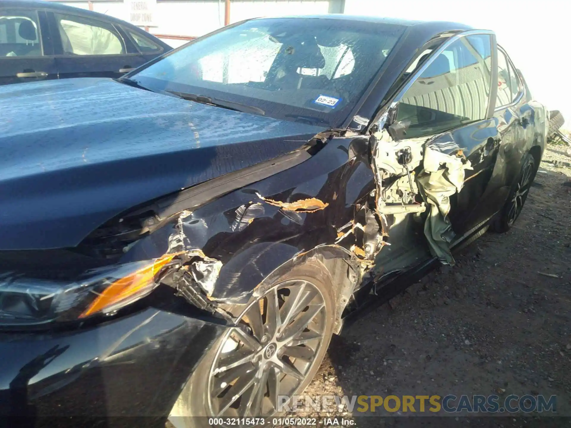 6 Photograph of a damaged car 4T1G11AKXMU440254 TOYOTA CAMRY 2021