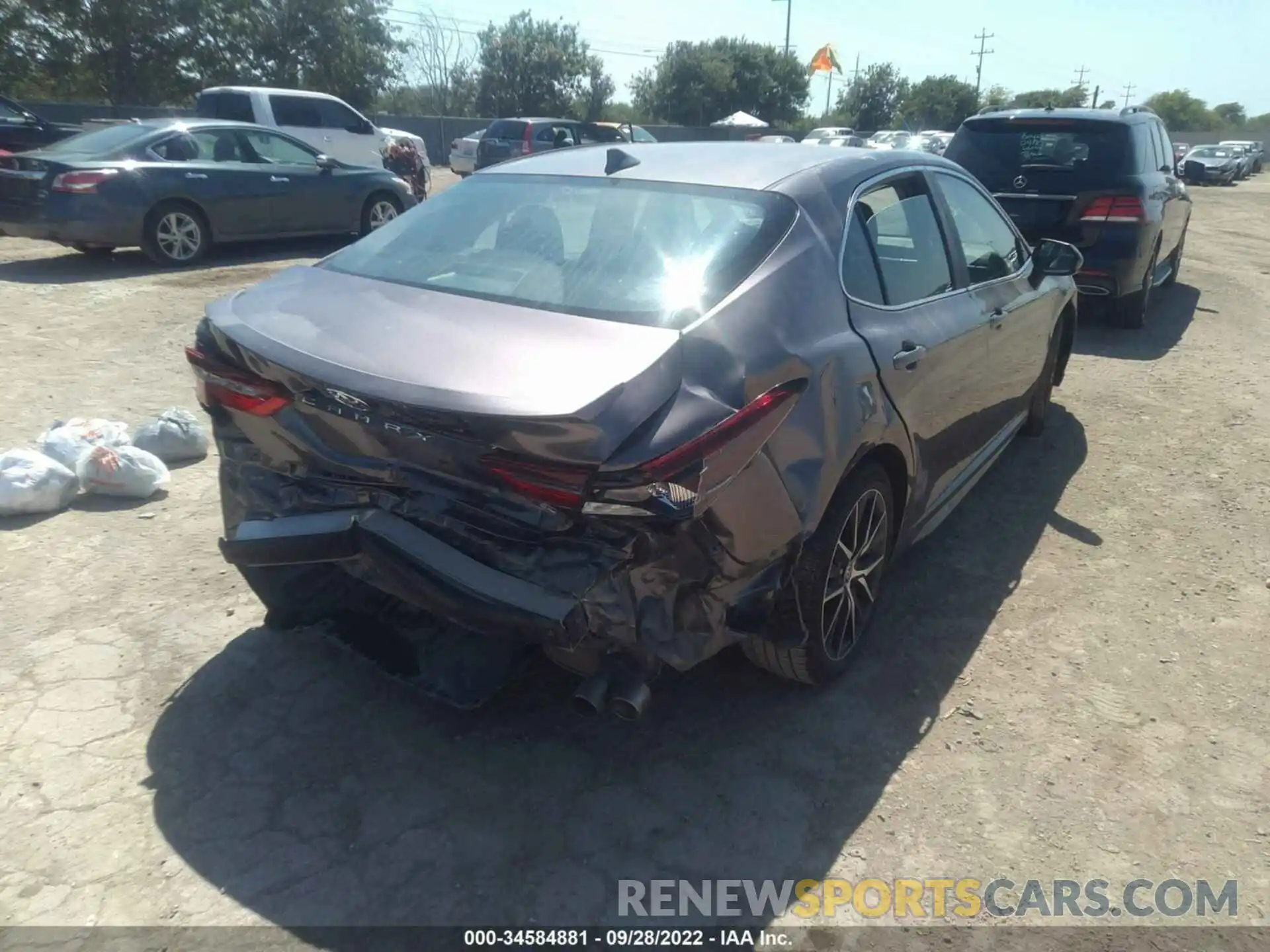 4 Photograph of a damaged car 4T1G11AKXMU443722 TOYOTA CAMRY 2021