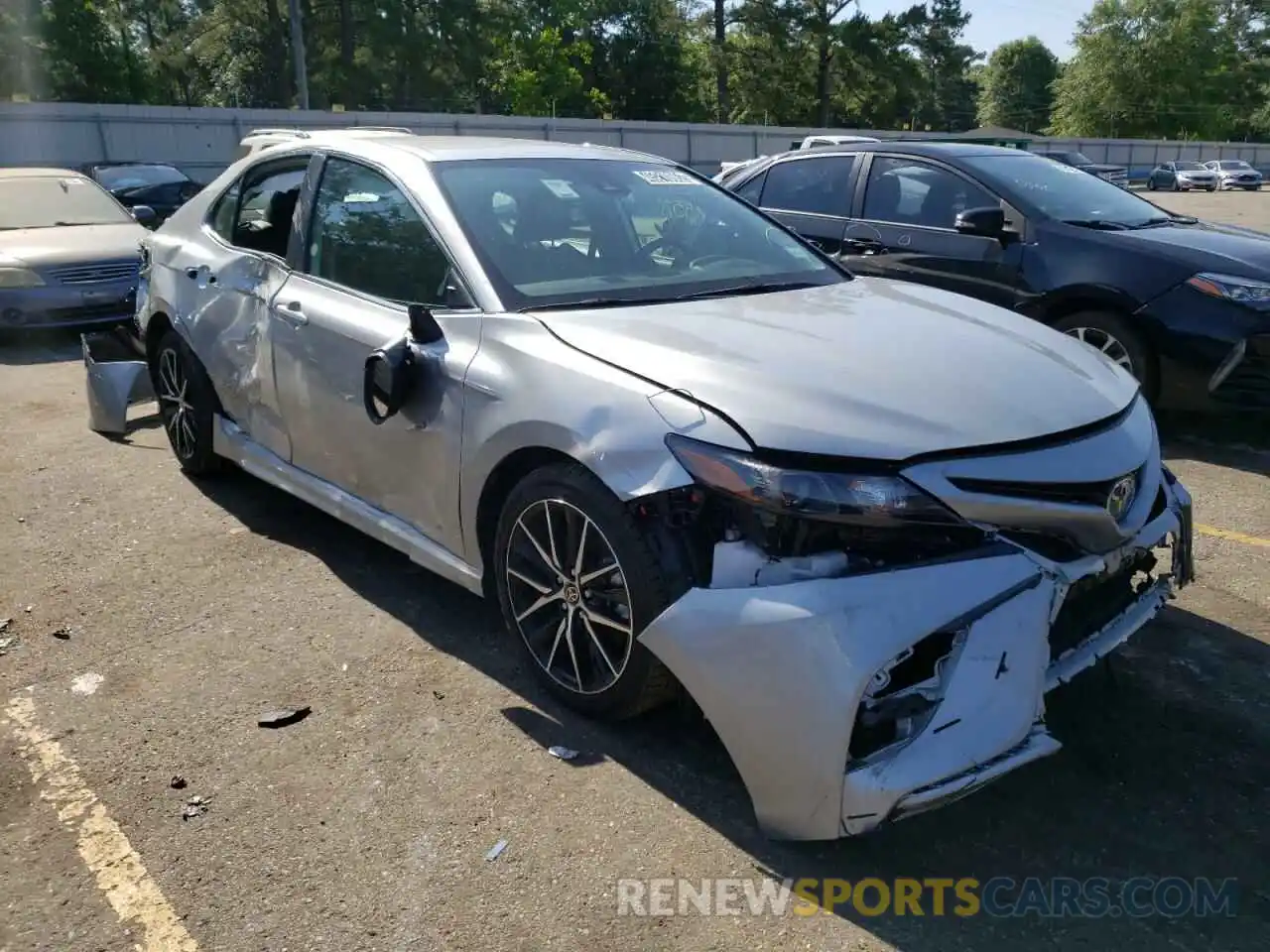 1 Photograph of a damaged car 4T1G11AKXMU457247 TOYOTA CAMRY 2021