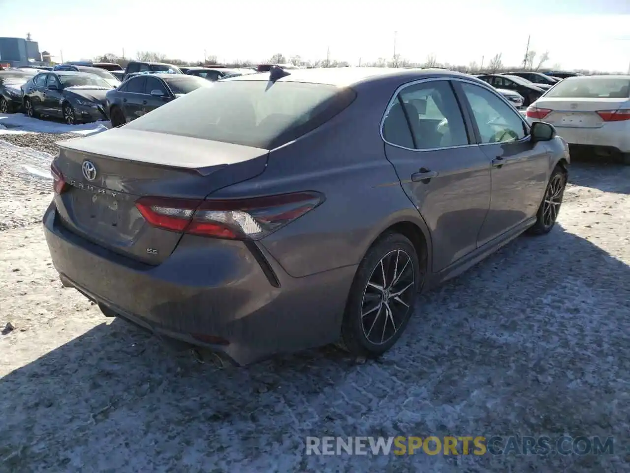 4 Photograph of a damaged car 4T1G11AKXMU477241 TOYOTA CAMRY 2021