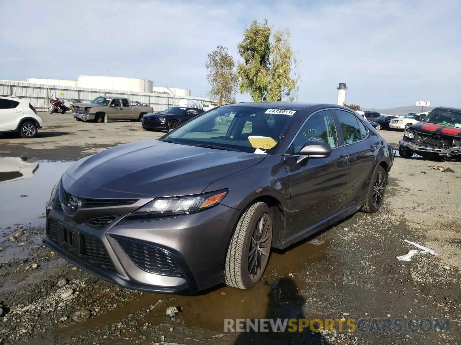 2 Photograph of a damaged car 4T1G11AKXMU481015 TOYOTA CAMRY 2021