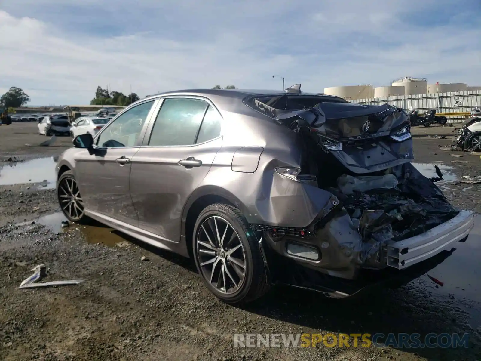 3 Photograph of a damaged car 4T1G11AKXMU481015 TOYOTA CAMRY 2021