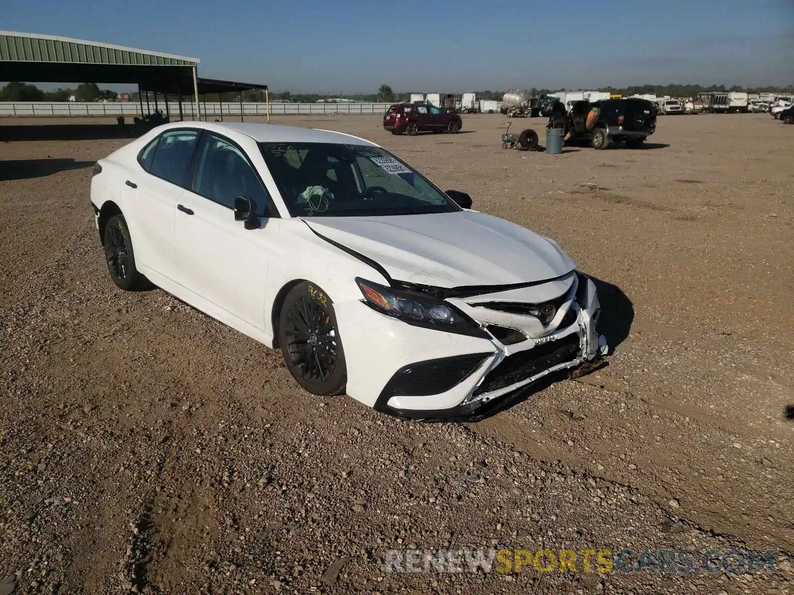 1 Photograph of a damaged car 4T1G11AKXMU482391 TOYOTA CAMRY 2021