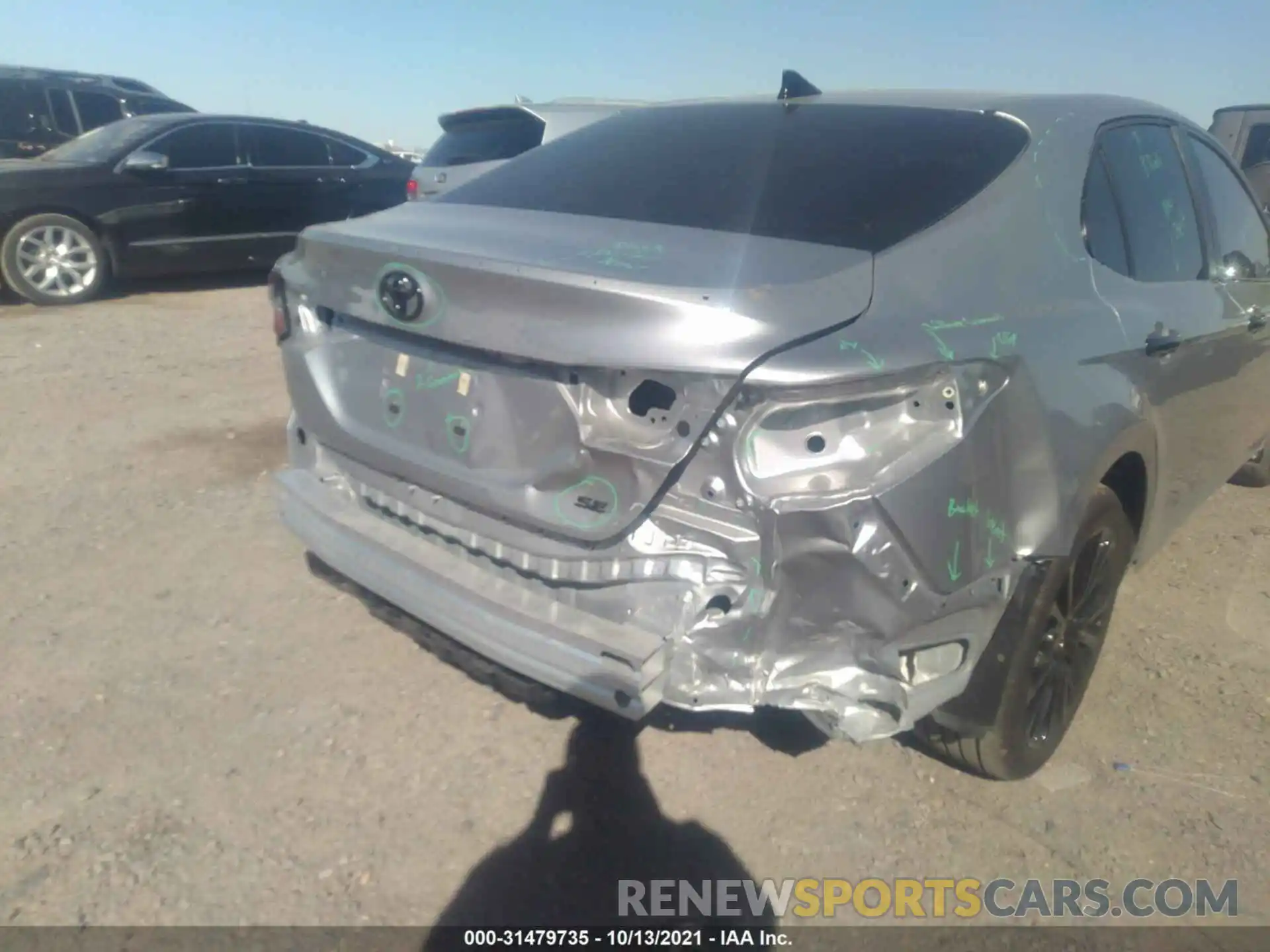 6 Photograph of a damaged car 4T1G11AKXMU488627 TOYOTA CAMRY 2021