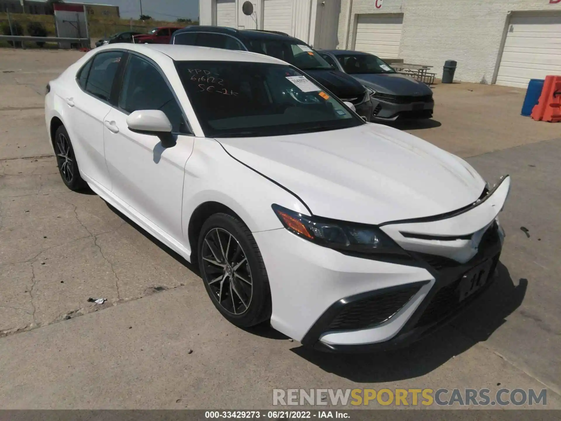 1 Photograph of a damaged car 4T1G11AKXMU524834 TOYOTA CAMRY 2021