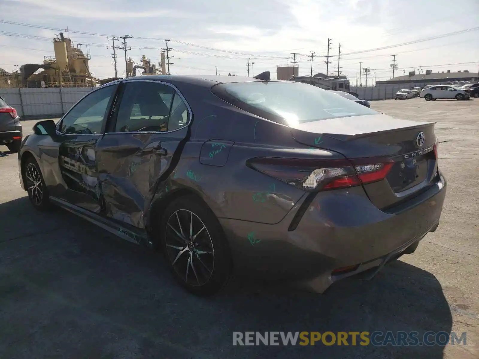 3 Photograph of a damaged car 4T1G11AKXMU527345 TOYOTA CAMRY 2021