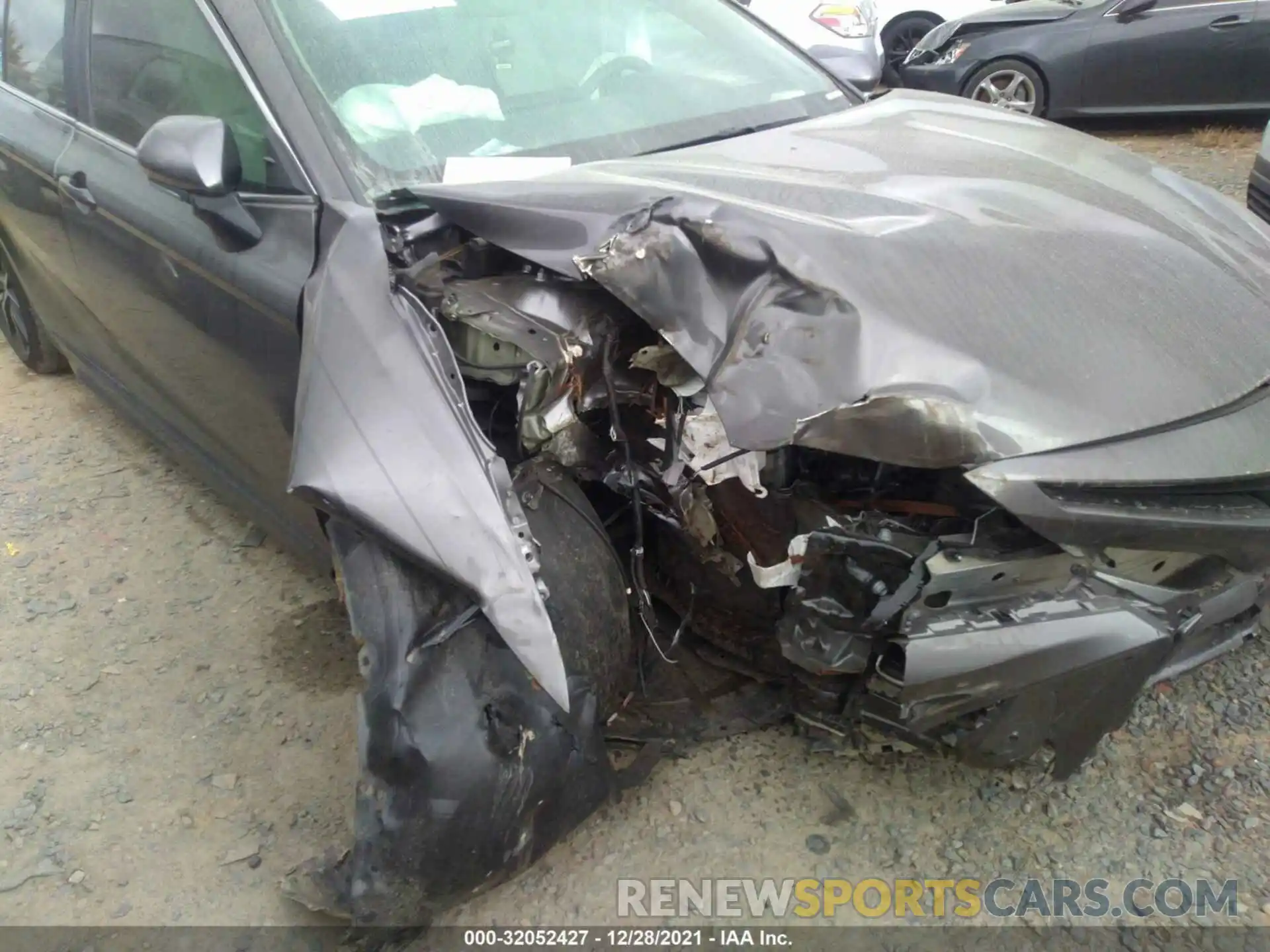 6 Photograph of a damaged car 4T1G11AKXMU527667 TOYOTA CAMRY 2021