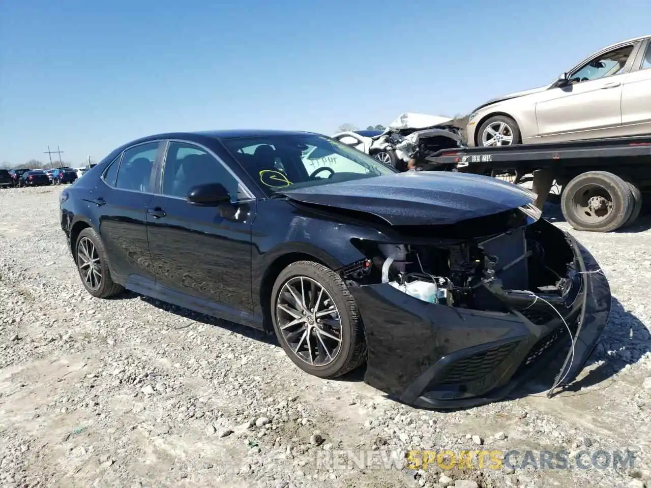 1 Photograph of a damaged car 4T1G11AKXMU534179 TOYOTA CAMRY 2021