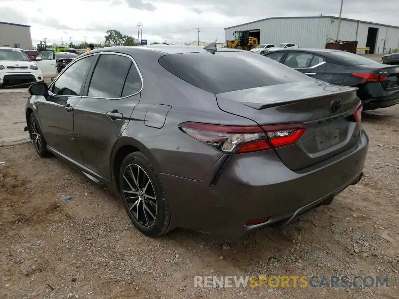 3 Photograph of a damaged car 4T1G11AKXMU536224 TOYOTA CAMRY 2021