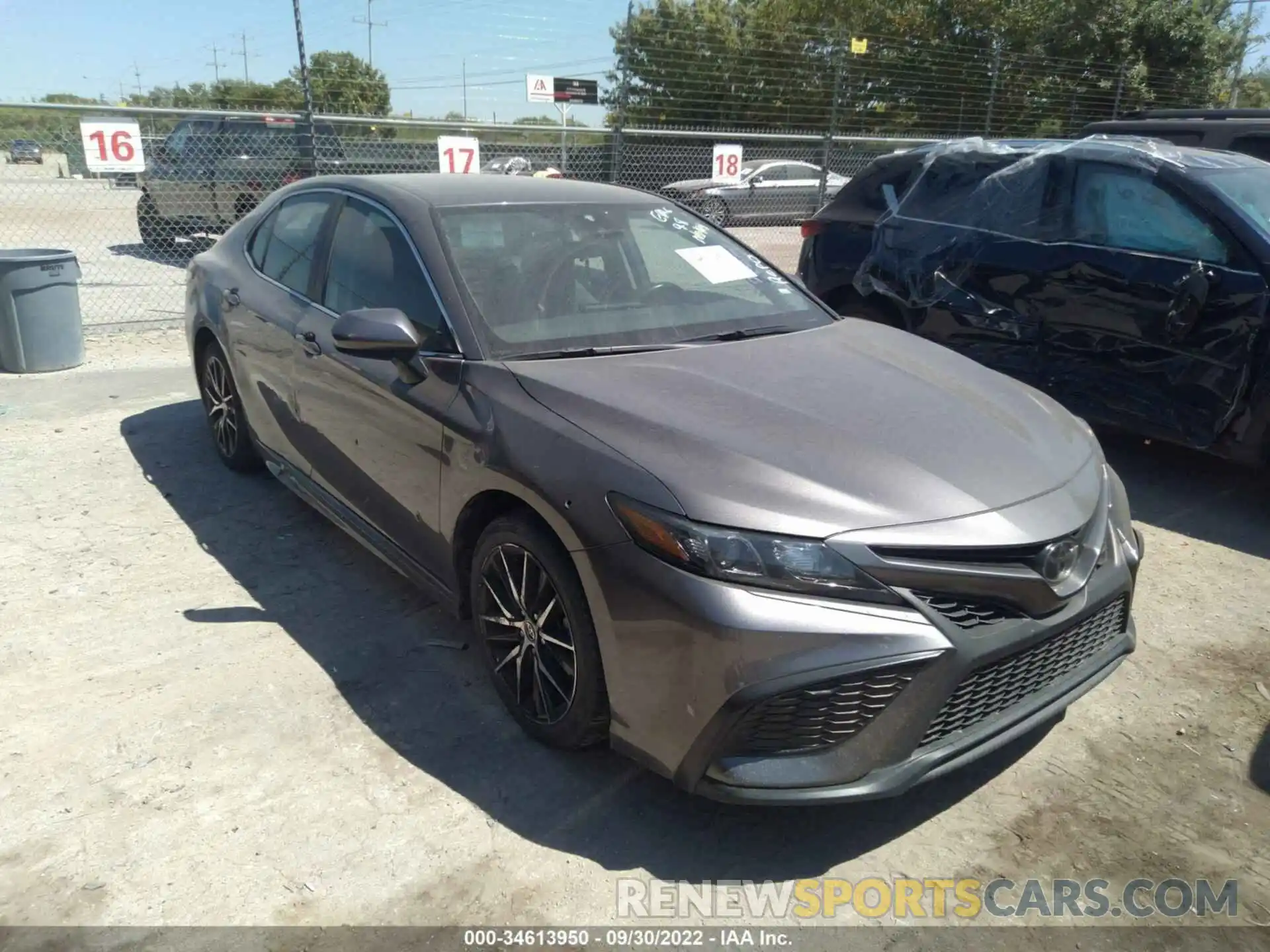 1 Photograph of a damaged car 4T1G11AKXMU539950 TOYOTA CAMRY 2021