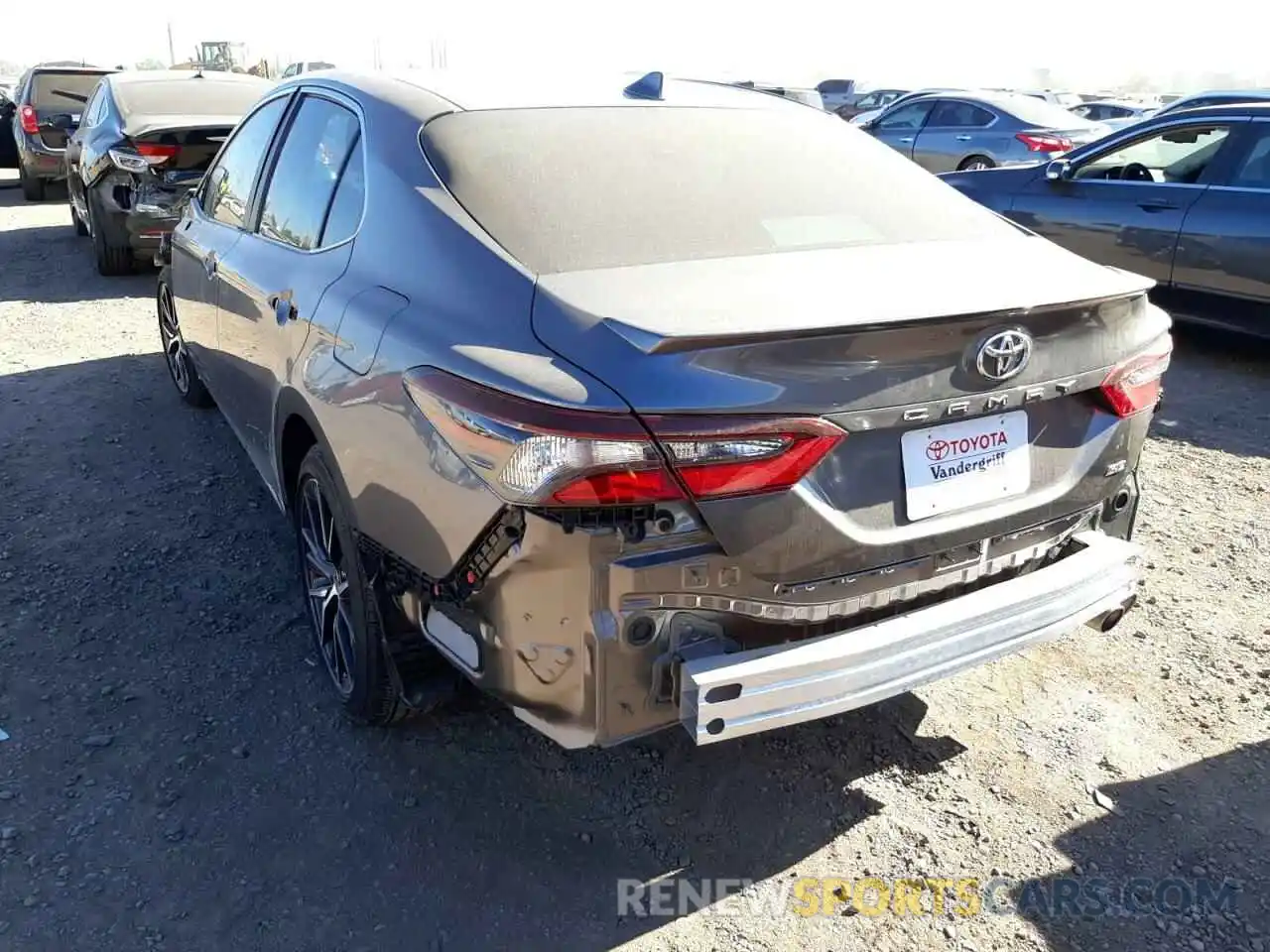 3 Photograph of a damaged car 4T1G11AKXMU543609 TOYOTA CAMRY 2021