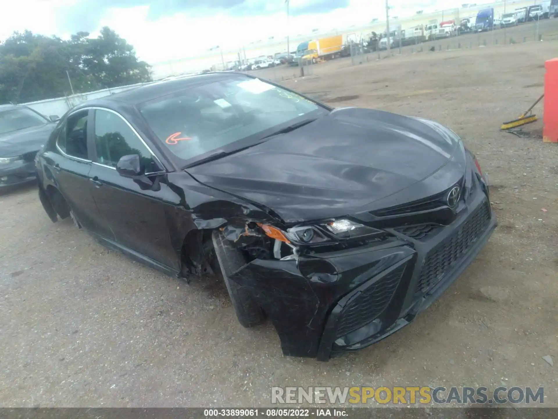 1 Photograph of a damaged car 4T1G11AKXMU544744 TOYOTA CAMRY 2021