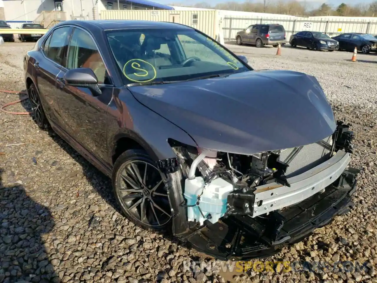 1 Photograph of a damaged car 4T1G11AKXMU545683 TOYOTA CAMRY 2021