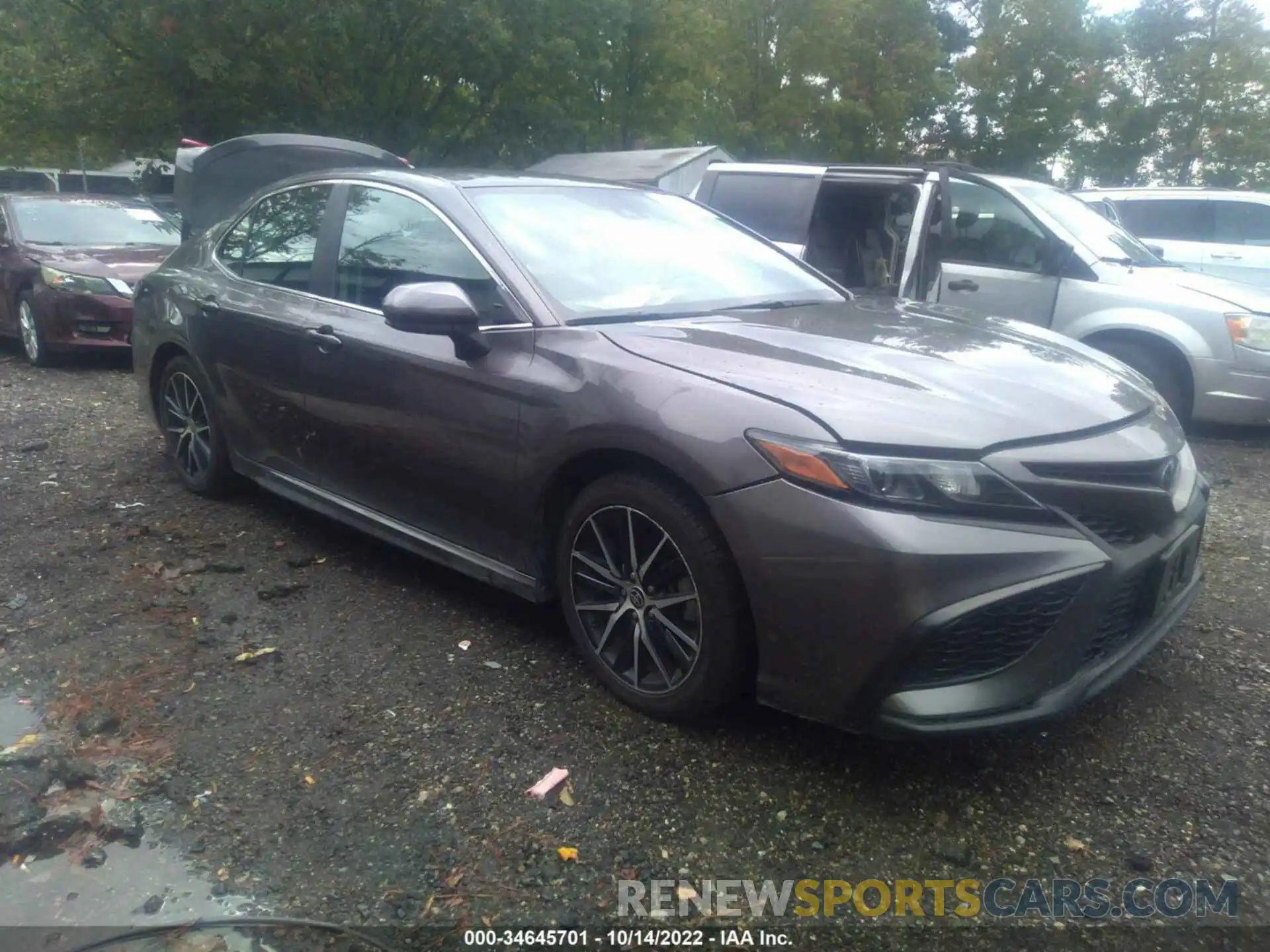 1 Photograph of a damaged car 4T1G11AKXMU549894 TOYOTA CAMRY 2021