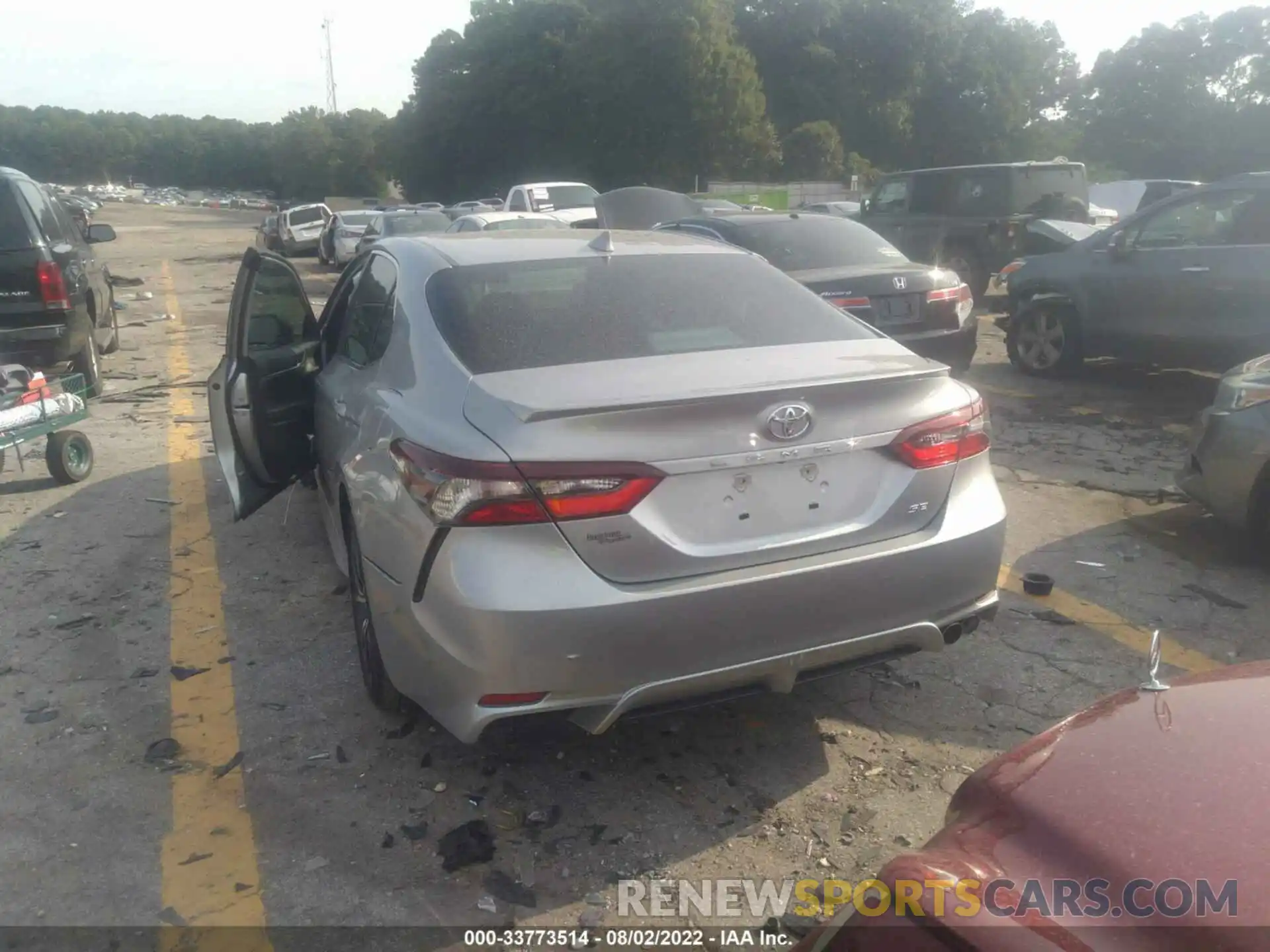 3 Photograph of a damaged car 4T1G11AKXMU571717 TOYOTA CAMRY 2021