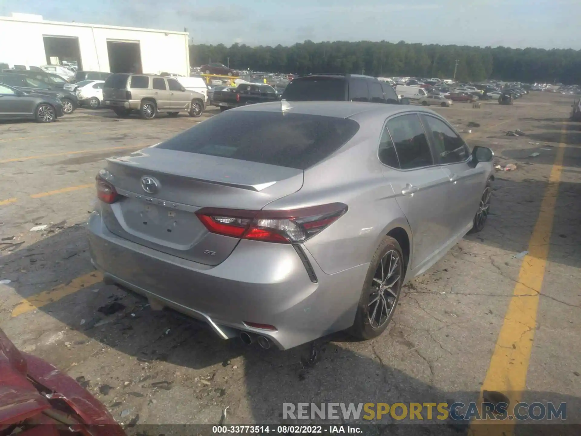 4 Photograph of a damaged car 4T1G11AKXMU571717 TOYOTA CAMRY 2021