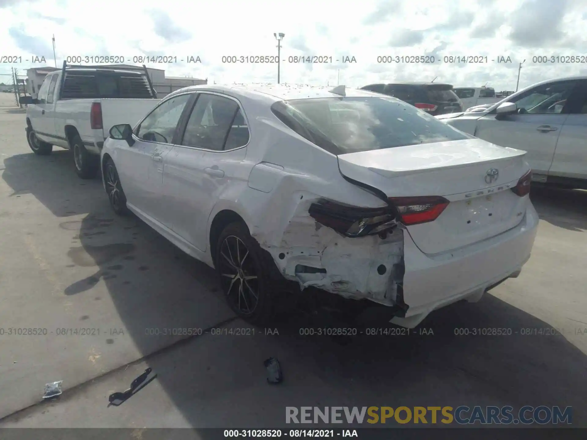 3 Photograph of a damaged car 4T1G11AKXMU574066 TOYOTA CAMRY 2021