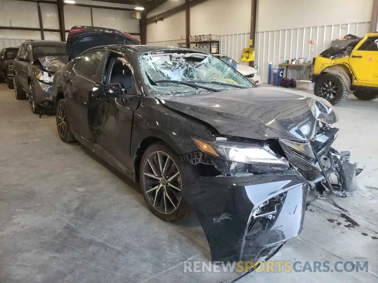 1 Photograph of a damaged car 4T1G11AKXMU574617 TOYOTA CAMRY 2021