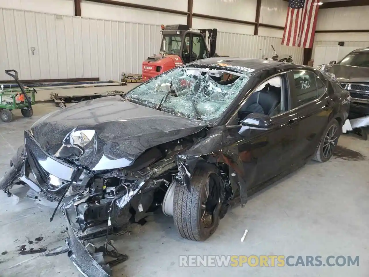 9 Photograph of a damaged car 4T1G11AKXMU574617 TOYOTA CAMRY 2021