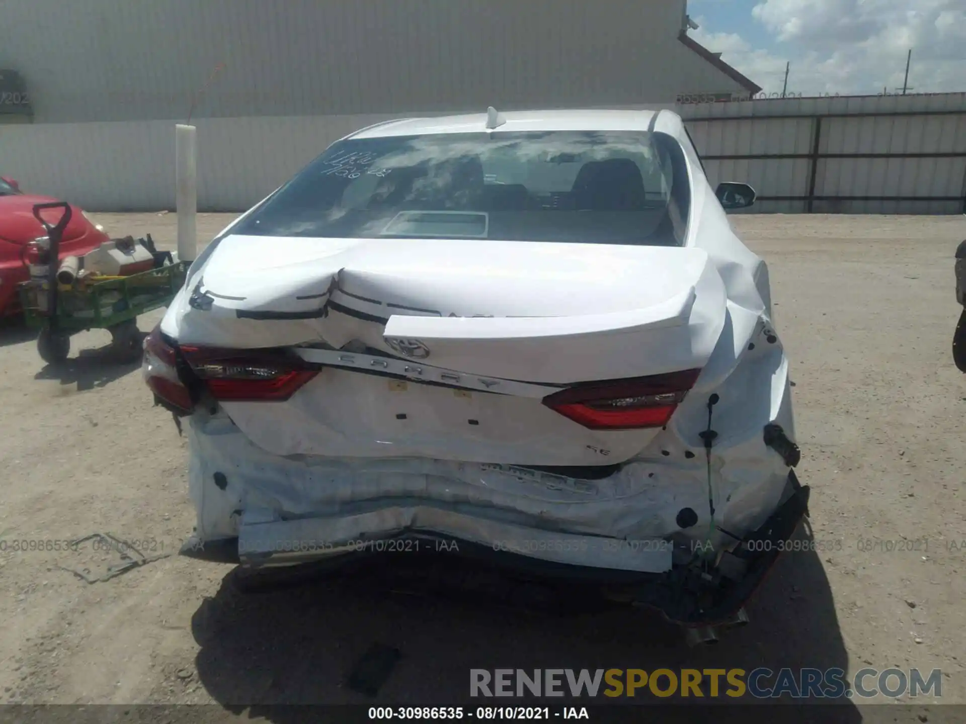 6 Photograph of a damaged car 4T1G11AKXMU580286 TOYOTA CAMRY 2021