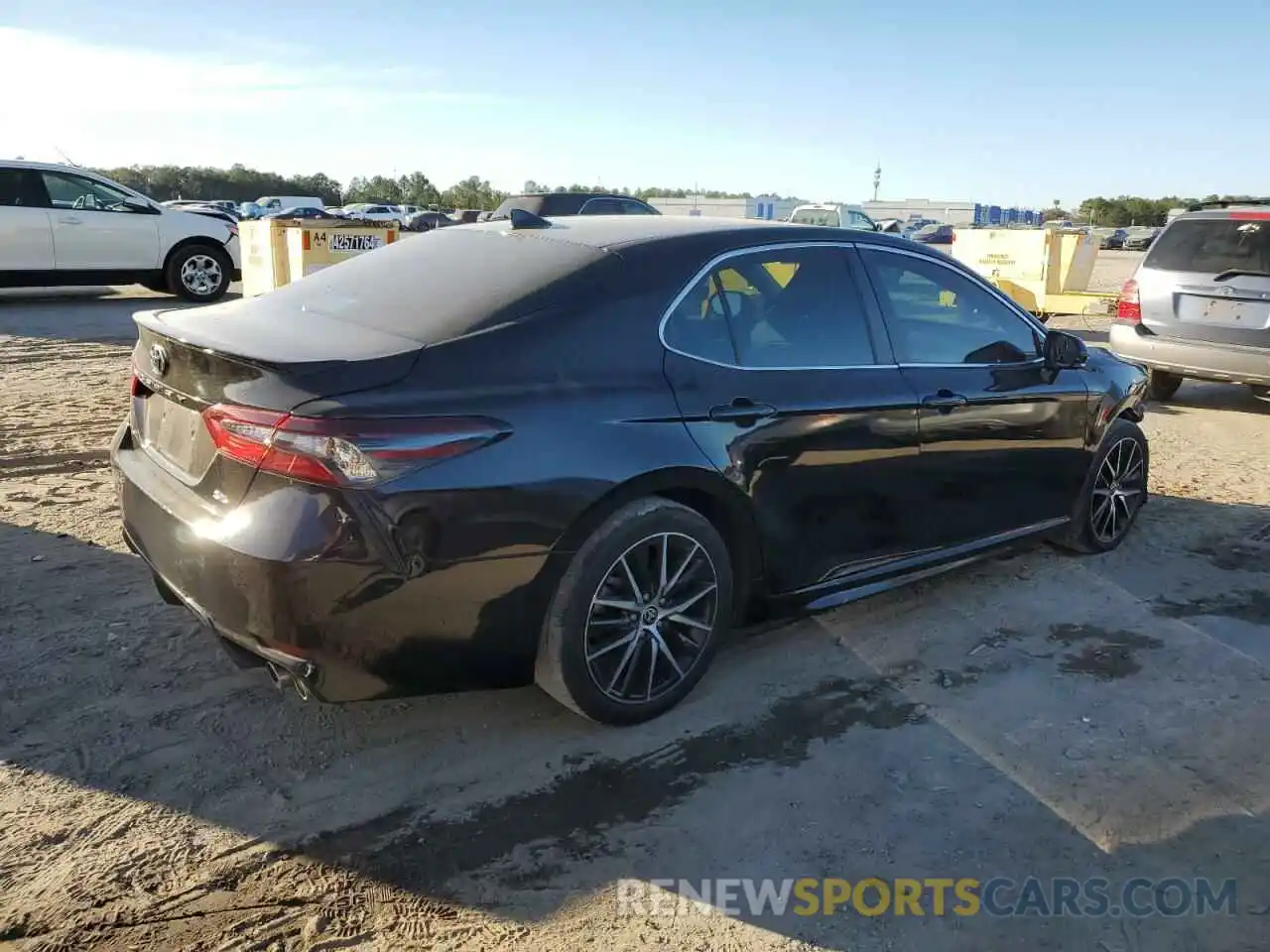 3 Photograph of a damaged car 4T1G11AKXMU586234 TOYOTA CAMRY 2021