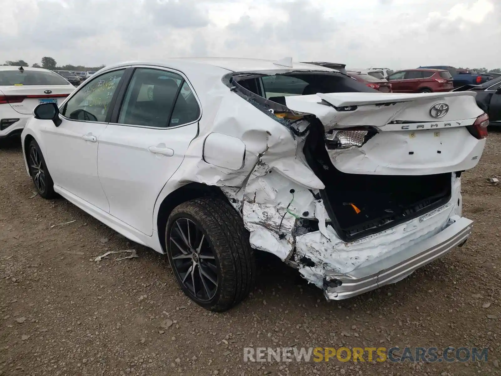 3 Photograph of a damaged car 4T1G11AKXMU593328 TOYOTA CAMRY 2021