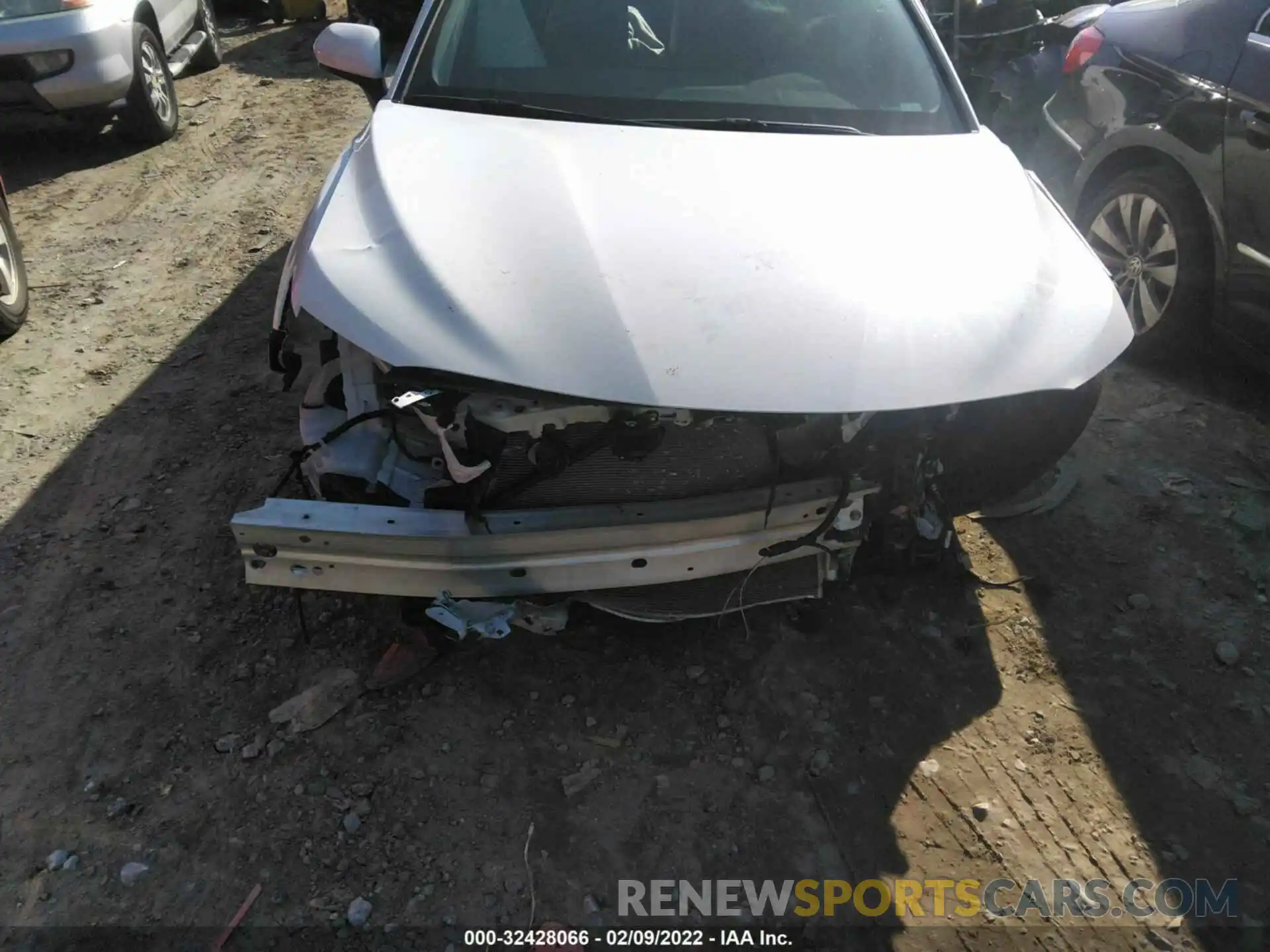 6 Photograph of a damaged car 4T1G11AKXMU606580 TOYOTA CAMRY 2021